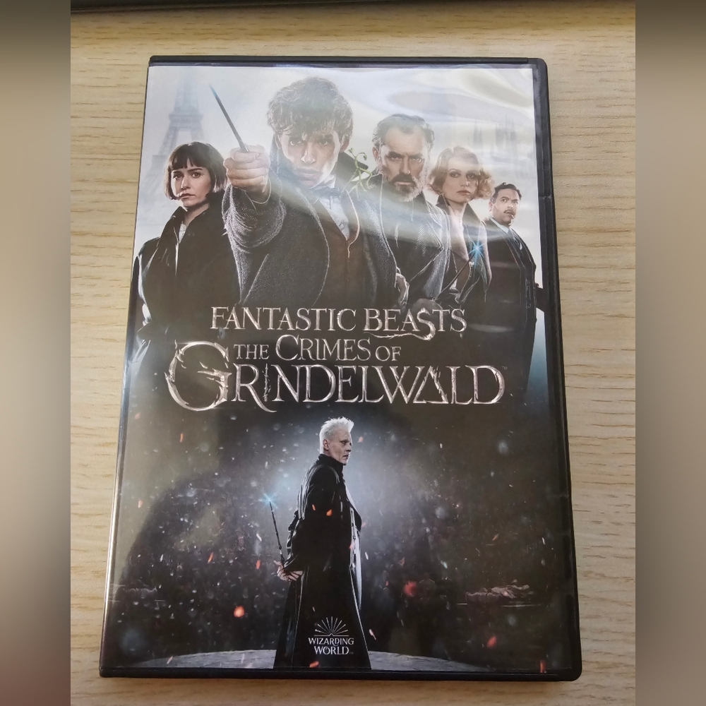 Fantastic Beasts: The Crimes of Grindelwald DVD